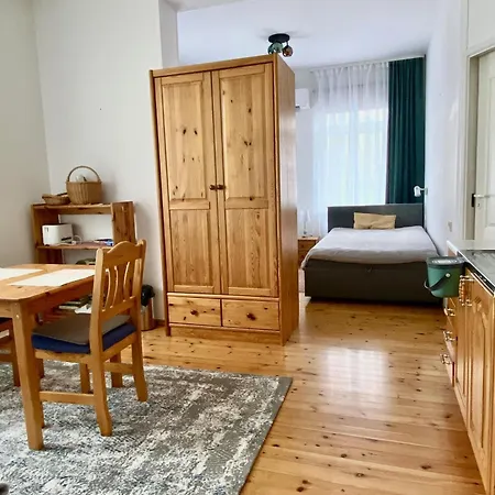 Vanapargi Residents In The Center *