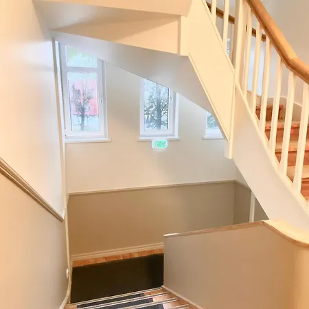 Vanapargi Residents In The Center