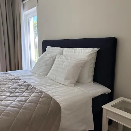 Apartment Vanapargi Residents Apartments In The City Center *