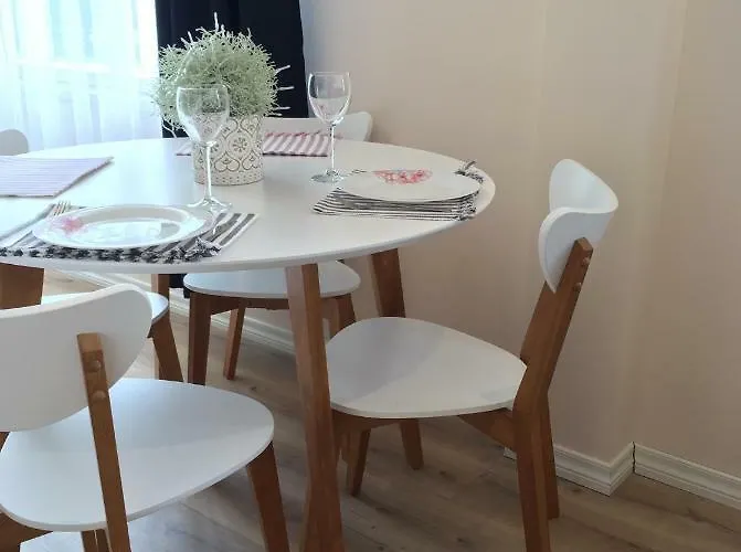 Vanapargi Residents In The Center Pärnu